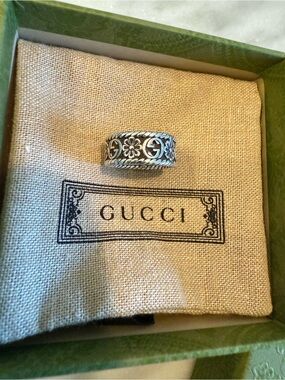 Gucci Flower Interlocking GG Ring Size 6